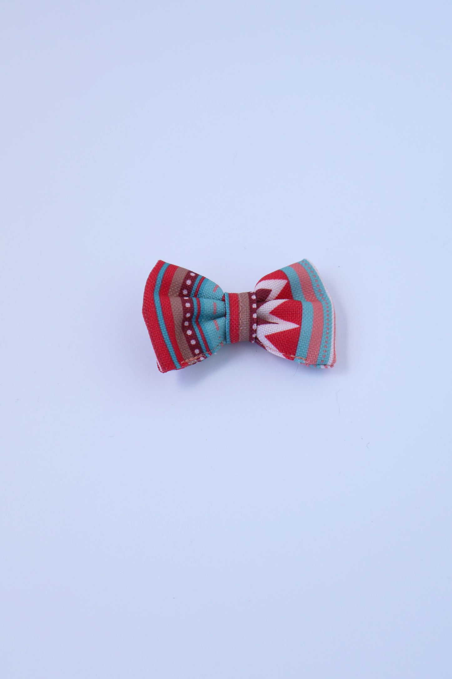 Bow tie